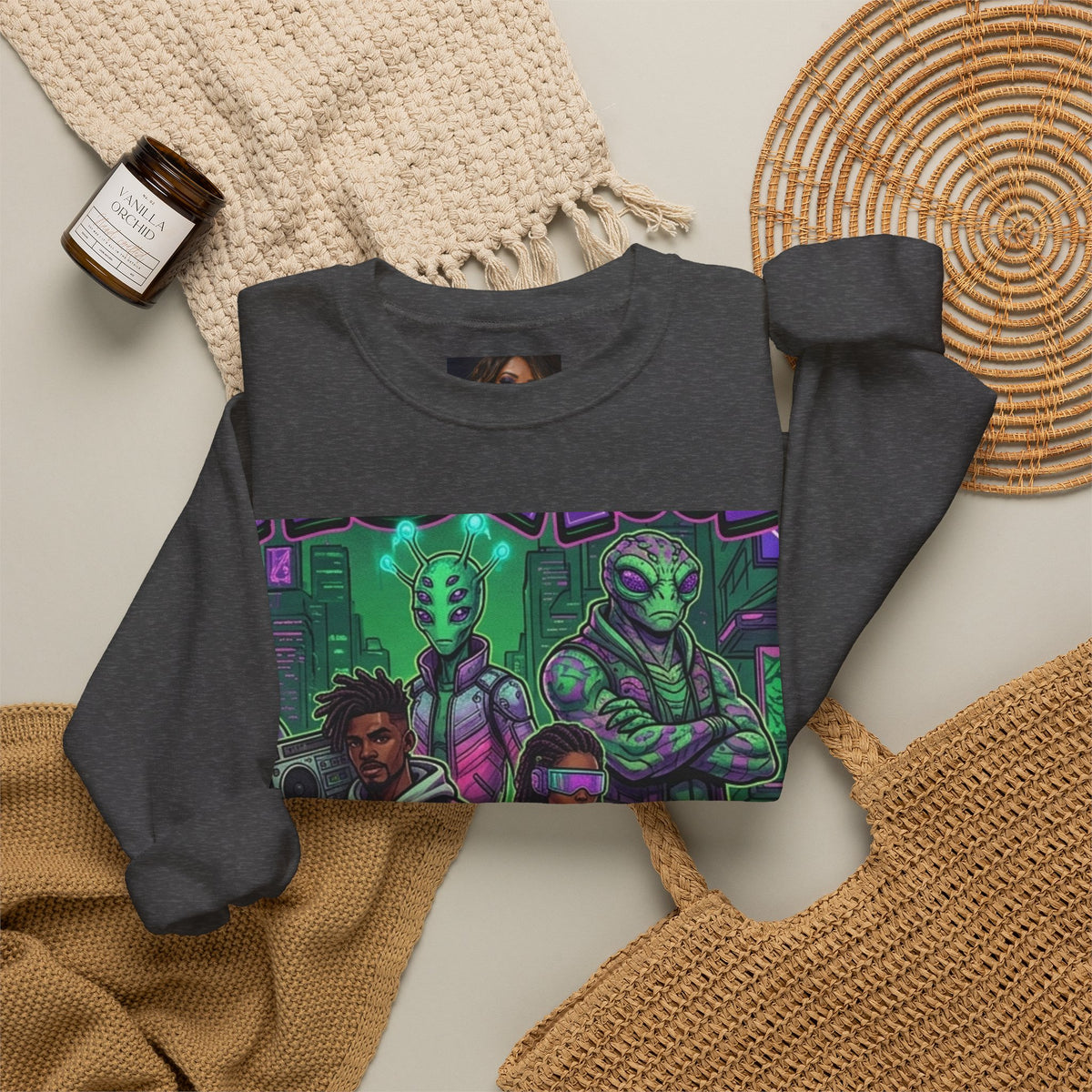 C H O O S Graphic Crewneck Sweatshirt